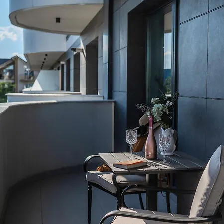 Salis Retreat In Odyssey And Pools شقة Năvodari